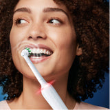 Oral B Eltandborste Pro3 3000 White Sensi